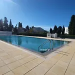 Lägenhet Tennis Clim Wifi Terrasse Au Cap D'agde Agde