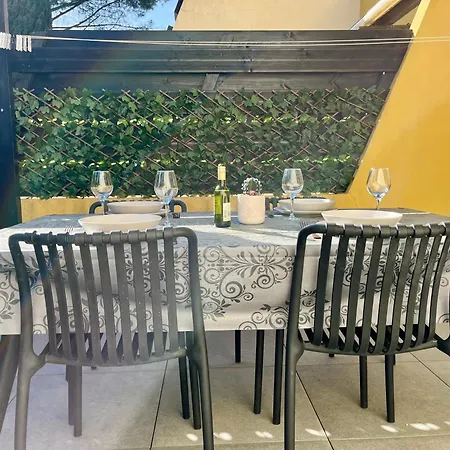 Tennis Clim Wifi Terrasse Au Cap D'agde Lägenhet