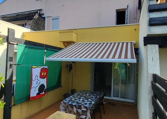 Tennis Clim Wifi Terrasse Au Cap D'agde アパート *