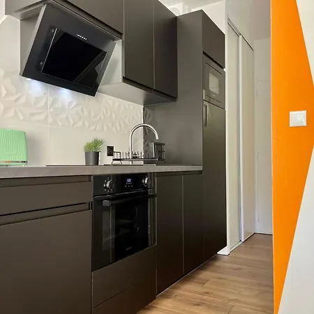 Tennis Clim Wifi Terrasse Au Cap D'agde