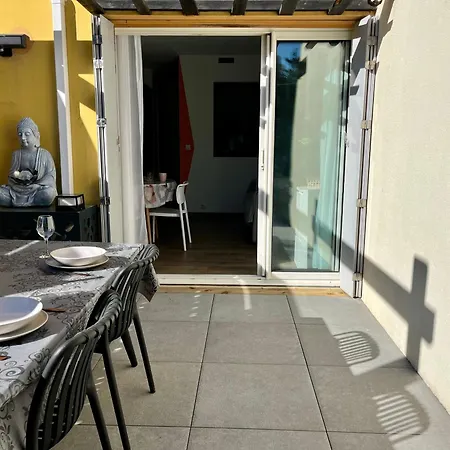 Appartement Tennis Clim Wifi Terrasse Au Cap D'agde *