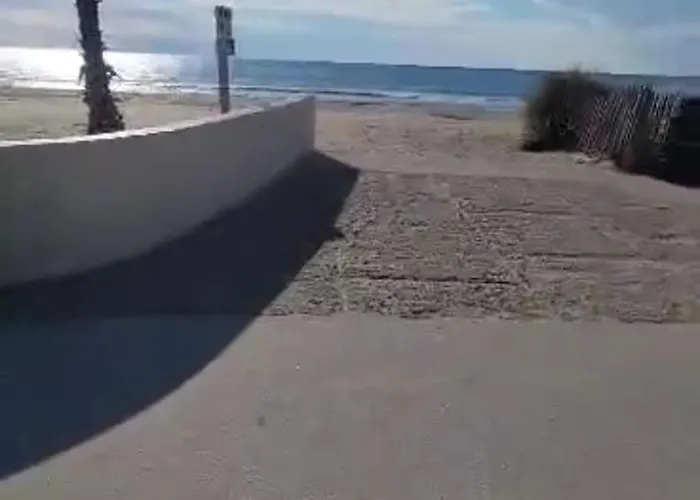 Appartamento Tennis Clim Wifi Terrasse Au Cap D'agde *