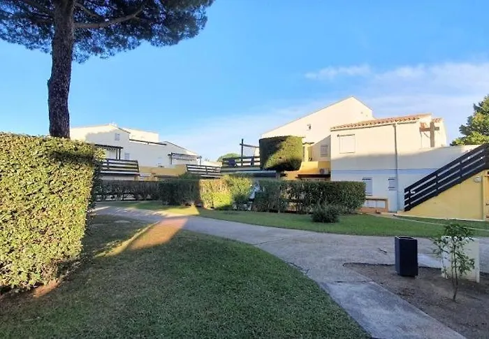 Tennis Clim Wifi Terrasse Au Cap D'agde * Agde