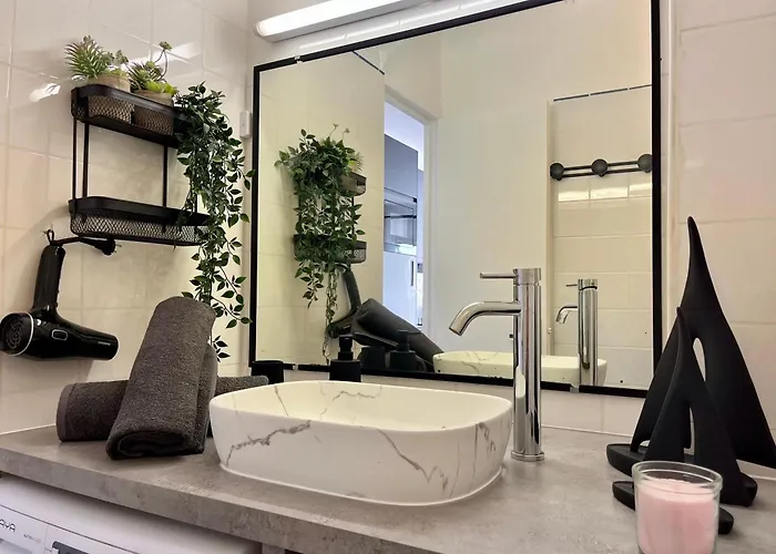 Tennis Clim Wifi Terrasse Au Cap D'agde Appartement Agde