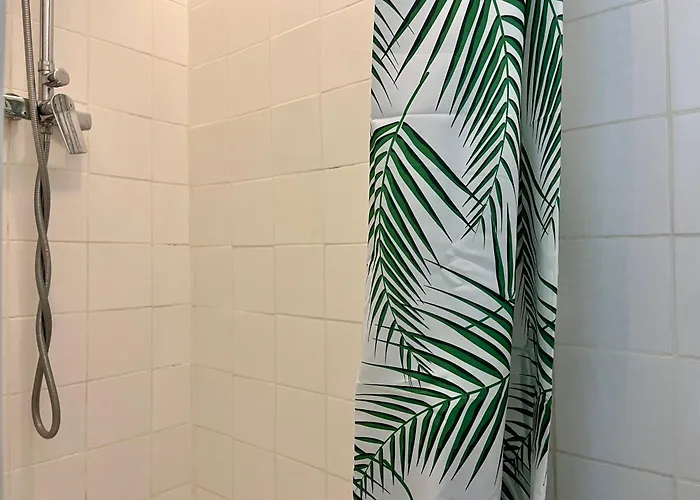 Tennis Clim Wifi Terrasse Au Cap D'agde